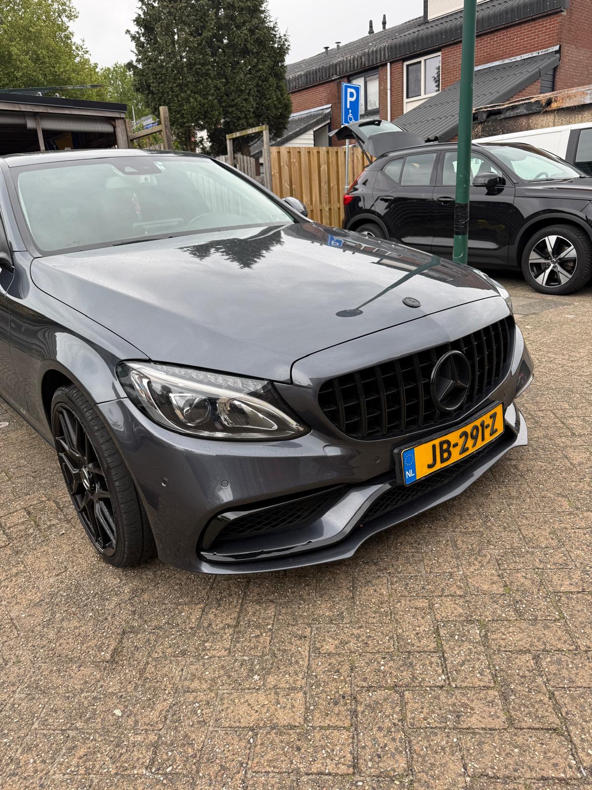 Auto detailing voorbeeld